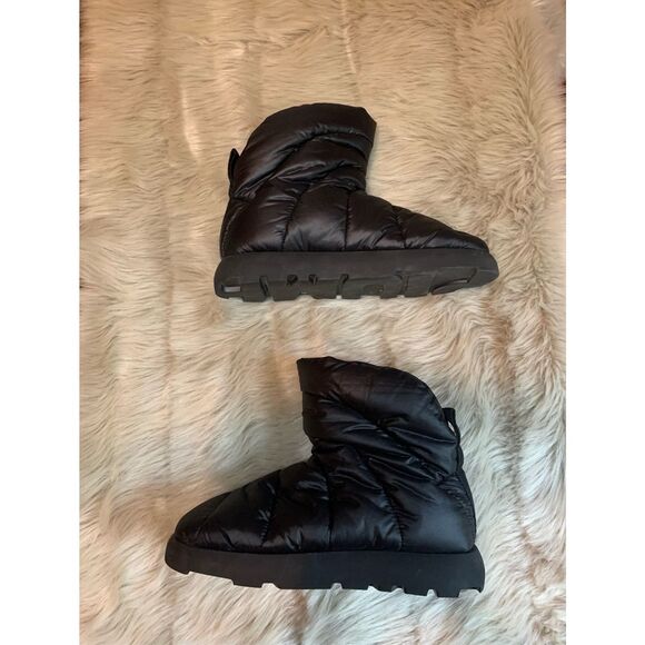 Piumestudio Luna Black Pillow Boot Womens 37/6.5 Ankle Bootie Vegan - Picture 3 of 10